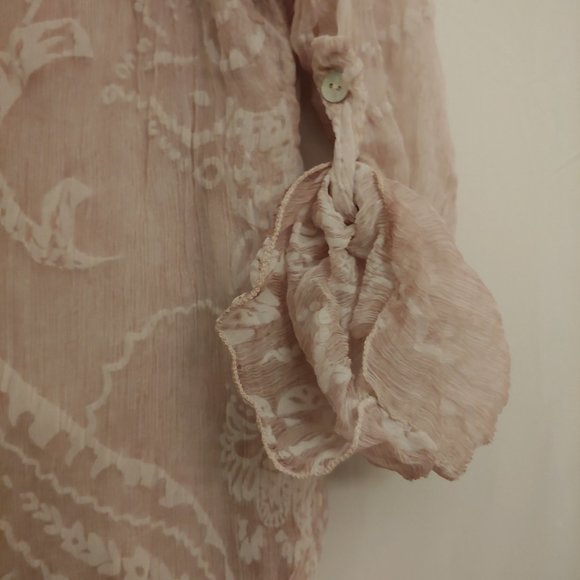 Scandal by Italy 100% silk blush colored tunic Size M/L L-Sleeve or roll tab - Picture 5 of 15